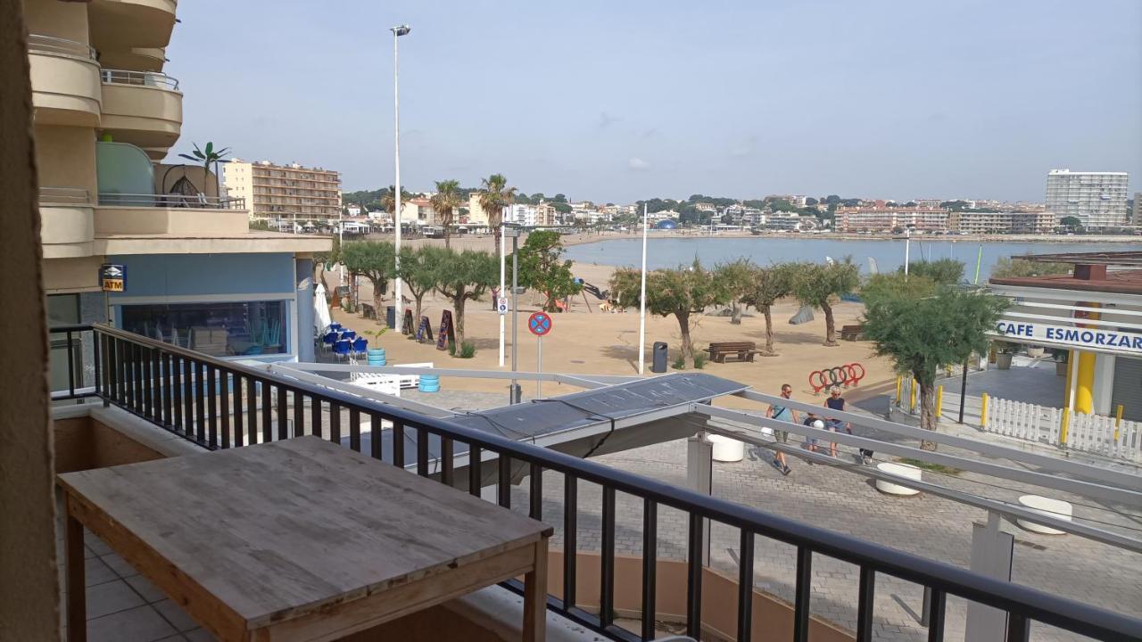 Апартаменти El Balcon De Riells Л'Аскала Екстер'єр фото